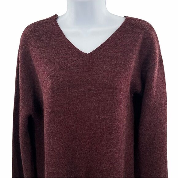 Max Studio Burgundy V-Neck Asymmetrical Sweater M - Picture 3 of 8